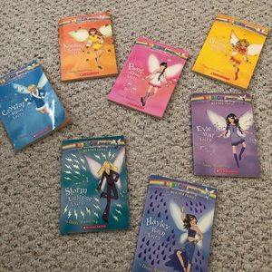 Bundle of 7 Rainbow Magic Books